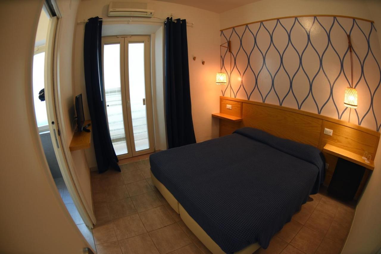 Hotel La Conchiglia Секкело Экстерьер фото